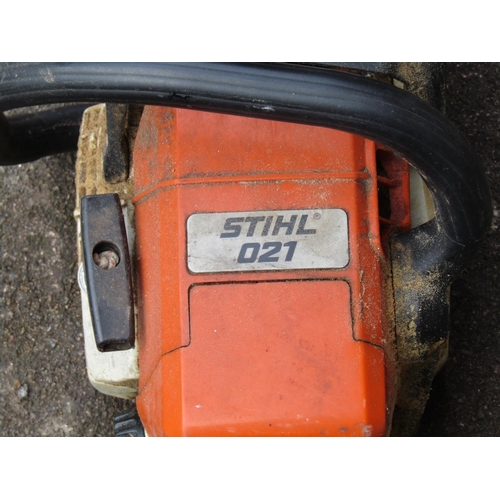 2056B - A Stihl 021 petrol driven chainsaw