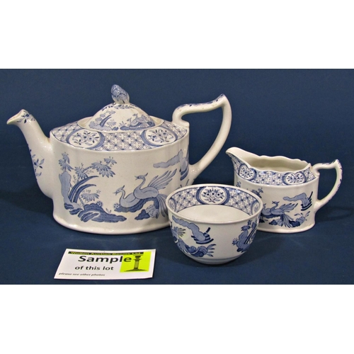 1095 - A collection of mixed ceramics to include Furnivall's Old Chelsea pattern tea ware, large blue and w... 