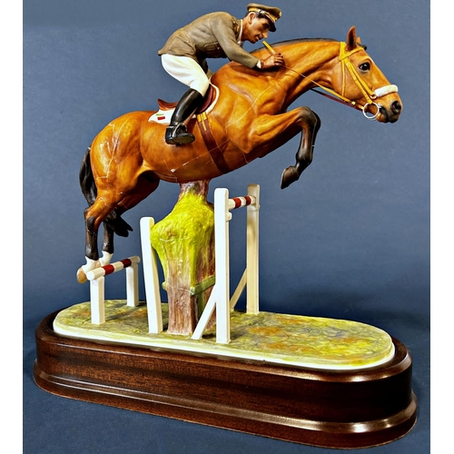 1084 - A Royal Worcester figure of General Raimondo D'Inezo, on horseback jumping a hurdle (af)