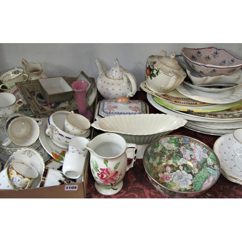 1105 - A quantity of miscellaneous ceramics to include various meat plates, tea cups, saucers, etc