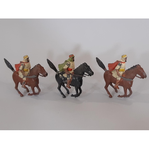 325 - W Britain hollow cast lead figures 'Bedouin Arabs' in original Whisstock box, comprising 5 mounted f... 