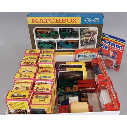 337 - Collection of model vehicles including 16 boxed  Matchbox 'Models of Yesteryear' cars (2nd and 3rd i... 