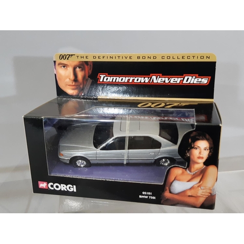 362 - Thirteen James Bond 'The Definitive Collection' model vehicles by Corgi including Diamonds are Forev... 