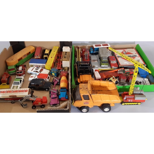 363 - Collection of unboxed model vehicles including Corgi Major Tower Crane, Articulated Horse Box, other... 