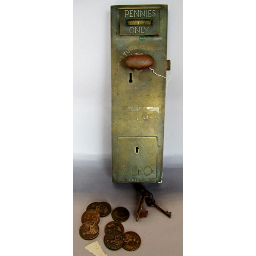 1429 - A Cero Patent Public Toilet “Pennies Only” Lock, complete with master key and money box key, togethe... 