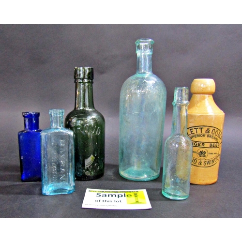 1179 - A quantity of vintage beer bottles, medicine bottles, chemists bottles, etc