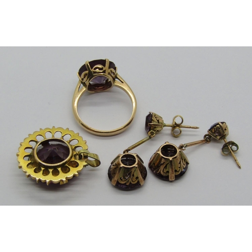 1272 - Group of synthetic sapphire jewellery comprising a 14ct ring together with a similar 14ct plated pen... 