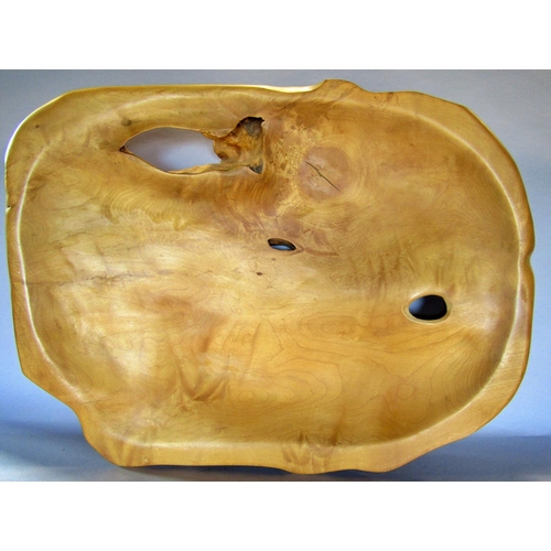 1451 - A large naturally sculptured wooden tray / platter, 68cm x 50cm.