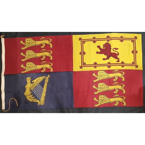 1589 - Large vintage Royal Standard flag, the 4 quadrants depicting the coat of arms of the British nations... 