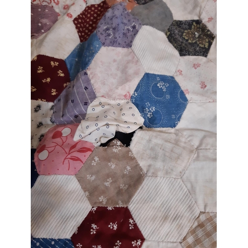 1603 - Assorted patchwork projects including a vintage hand stitched patchwork panel of hexagons 175x220cm ... 