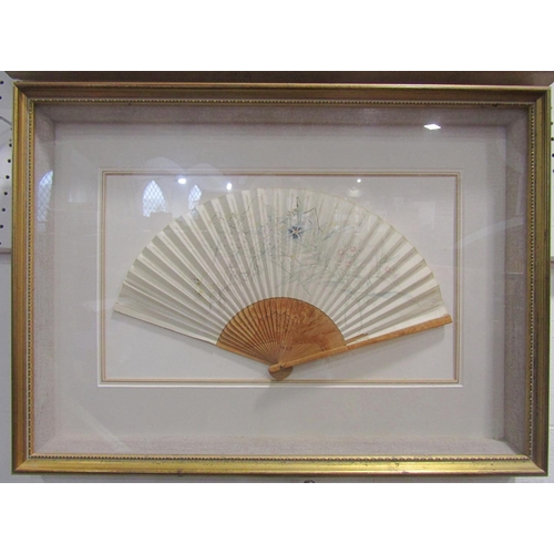 1411 - A Japanese painted silk fan with a central pheasant in moonlight, a Chinese filigree balsa fan, and ... 