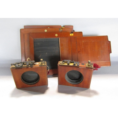 1423 - Vintage photographic equipment including a 19th century wooden folding concertina camera with a trip... 