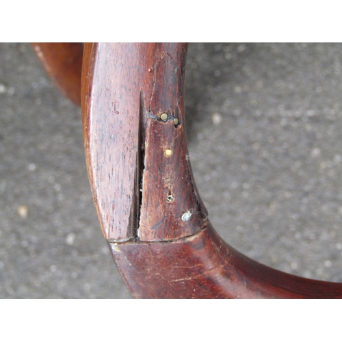 2124 - Set of four Victorian rosewood dining chairs with kidney shaped backs, over upholstered serpentine f... 