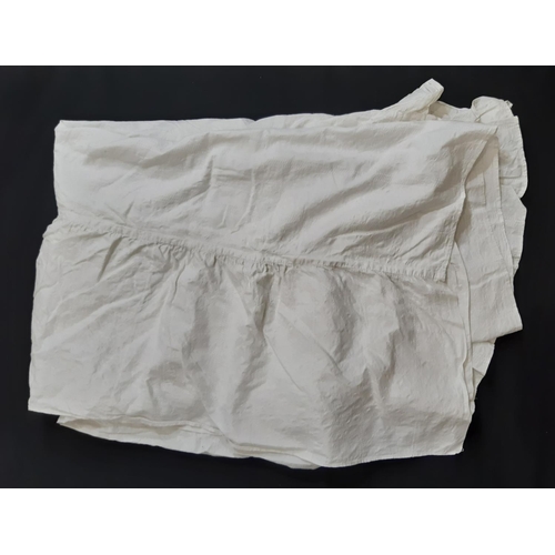 1598 - Box of vintage white linen including a late 19th/ early 20th century ladies sun bonnet  with corded ... 