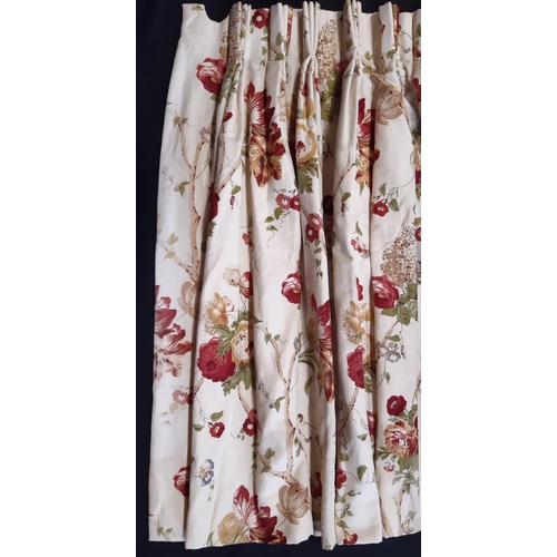 1569 - One pair good quality bespoke made cottage style curtains in floral print, lined and thermal lined w... 