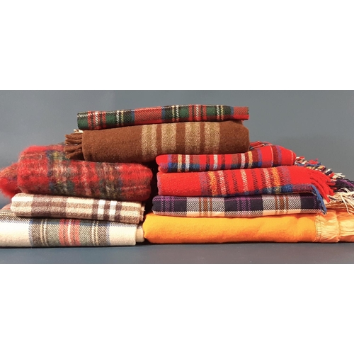 1561 - 8 assorted blankets/ travelling rugs in various colours including a Heather-Brae mohair blanket, a B... 