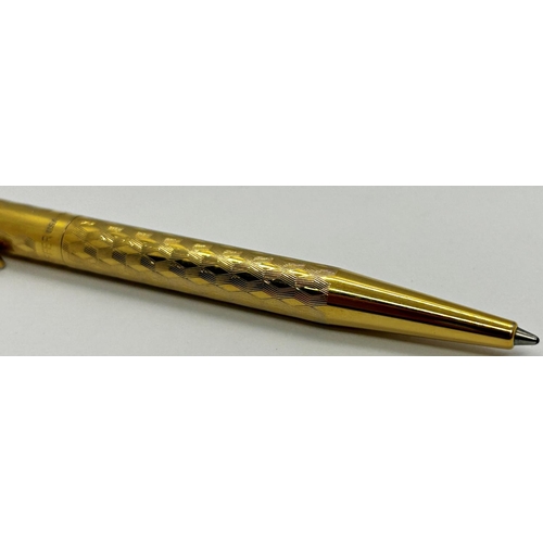 1398 - Lady Sheaffer TRZ 70 gold plated zig zag ballpoint pen (af clip slightly loose)