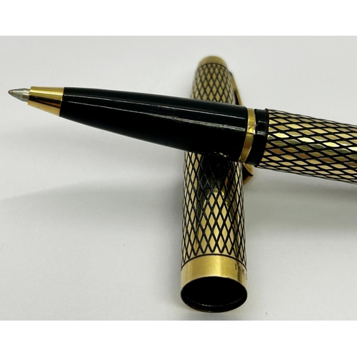 1399 - Sheaffer Imperial 683 diamond gold plated rollerball pen