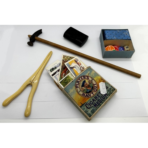 1407 - Small box of miscellaneous including a letter knife with tunbridge ware handle, Bakelite snuff box, ... 