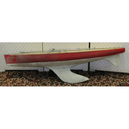 368 - Scratch built wooden pond yacht with painted red hull, single mast,  simulated plank deck, wooden ke... 