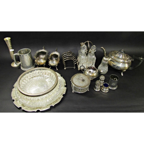 1188 - A mixed selection of silver plated items including a three piece tea service, vinaigrette stand, dri... 