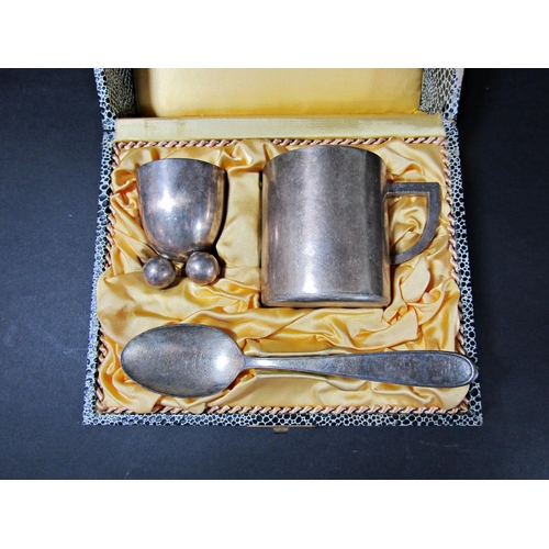 1199 - A mixed selection of silver plated table ware, including an Art Deco three piece tea service, a cant... 