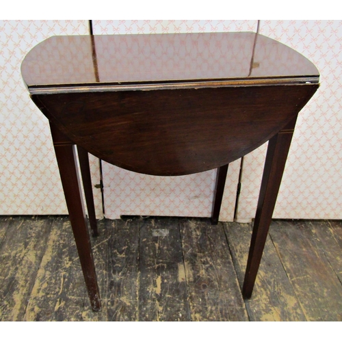 2584 - A small late 19th century mahogany Pembroke table, with frieze drawer, boxwood and ebony string band... 