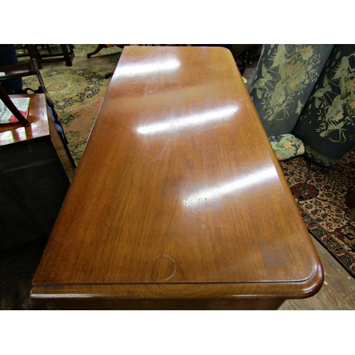 2622 - A mid-Victorian mahogany chest of three long and two short drawers on a plinth base, 125cm wide