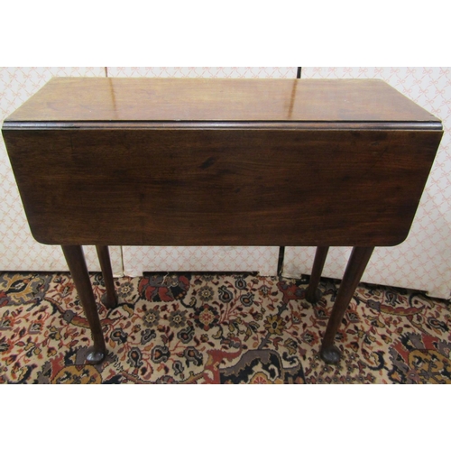 2647 - A small Georgian mahogany drop leaf pad foot table, 71cm long, 27cm wide (closed)