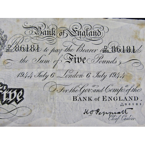 1408 - Bank of England white £5 note D86181 dated London 6th July 1944