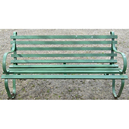 8 - A heavy gauge green painted sprung steel garden bench with wooden lathes 164 cm wide