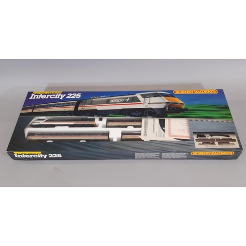 1302 - Hornby 00 gauge Intercity 225 Electric Train Set R696 with operating instructions, some additional t... 