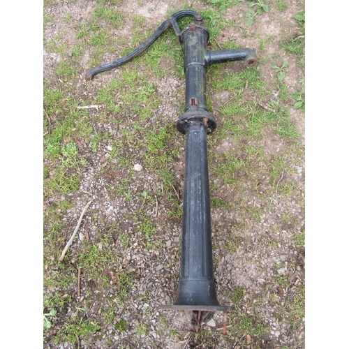 129 - A Victorian style cast iron hand lever operated water pump with fluted detail, 136 cm (full height)