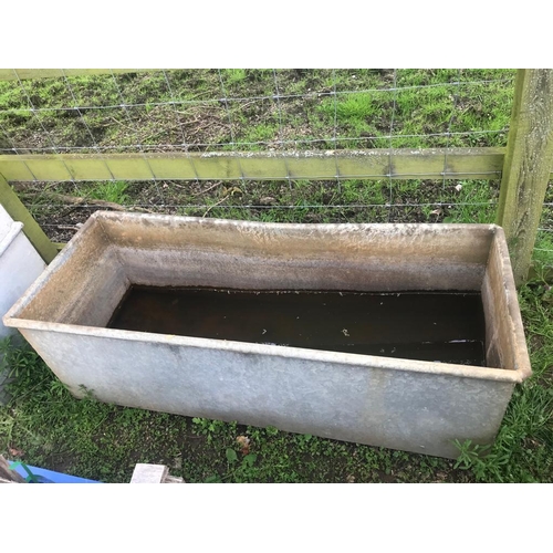 78 - A rectangular galvanised steel field water trough with rolled rim, 127cm long x 50cm wide x 42cm hig... 