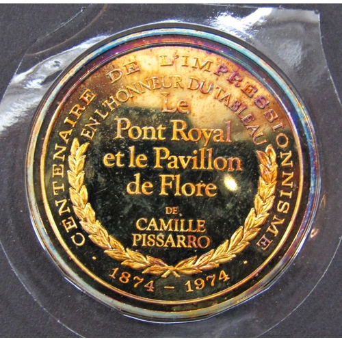 2265 - A complete collection of fifty silver gilt “Les Chefs- D’Oeuvre De L’ Impressionnisme” medallions fe... 