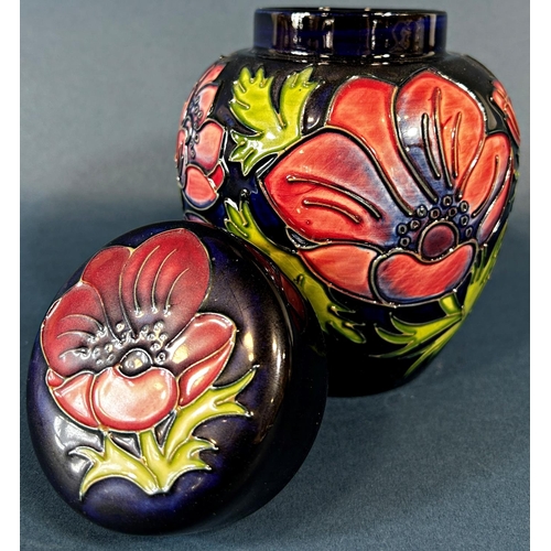 2035 - A Moorcroft Anemone pattern ginger jar and cover