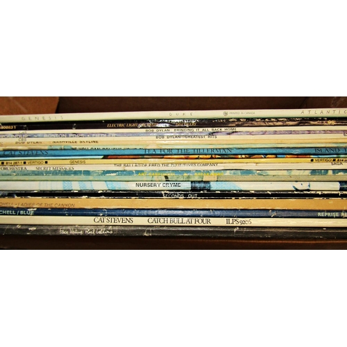 1253 - LP's including several by Bob Dylan, ELO, Genesis, Joni Mitchell, Cat Stevens