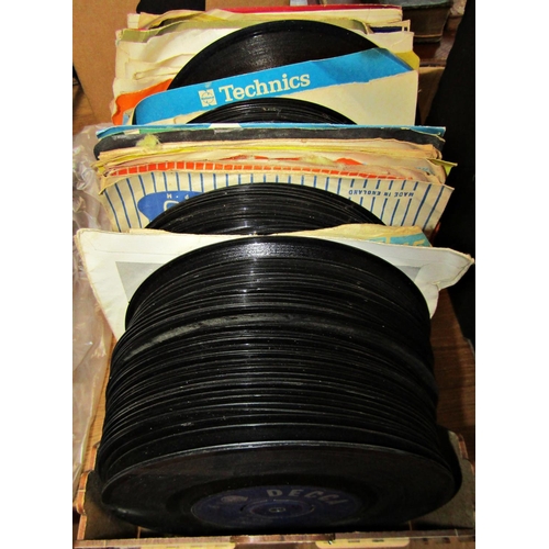 1254 - A collection of vinyl 45 rpm records