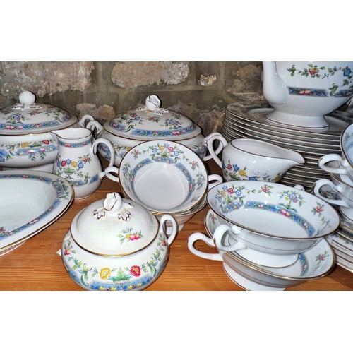 2001 - A large collection of Royal Worcester bone china Mayfield pattern tea, coffee and dinner wares compr... 