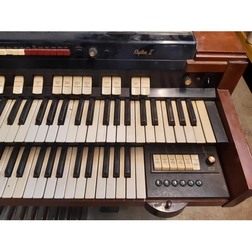 3046 - Hammond Rythim II electronic organ