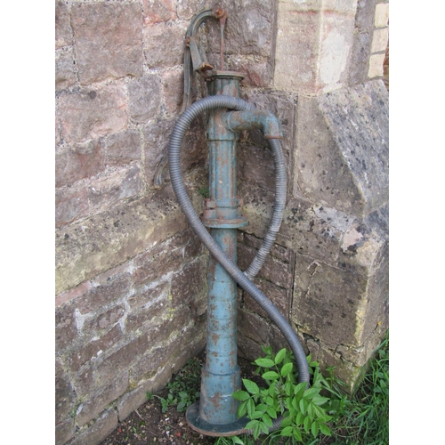 685 - A cast iron hand lever operated water pump with reeded and banded detail (af) 134 cm high