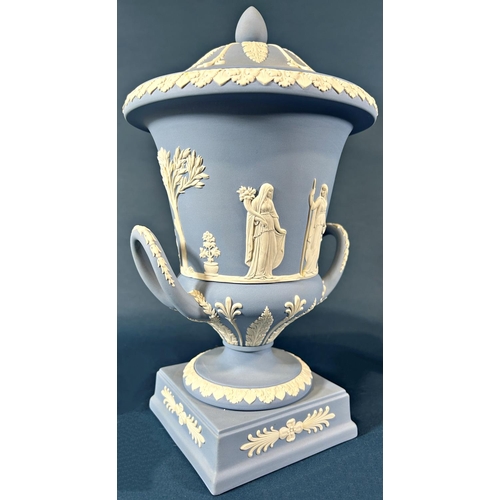 2072 - A Wedgwood blue Jasper ware Grecian vase with cover, 32cm high, in it's original Wedgwood box with f... 