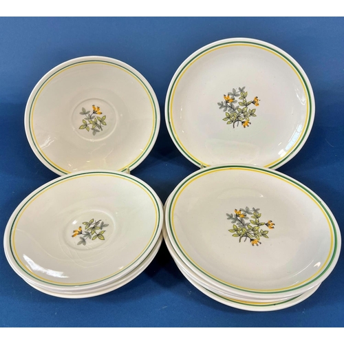 1099 - A Bristol Pottery Meadow Vetch pattern dinner service comprising dinner plates, side plates, bowls, ... 