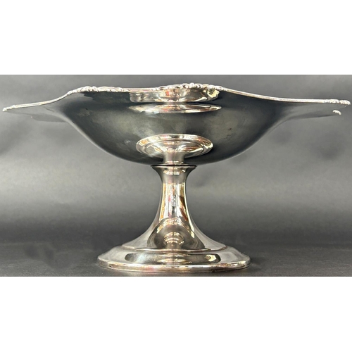 1191 - A silver pedestal fruit bowl, Sheffield 1919, maker Atkin Brothers, 29 cm wide x 13 cm high, 21.7 oz... 