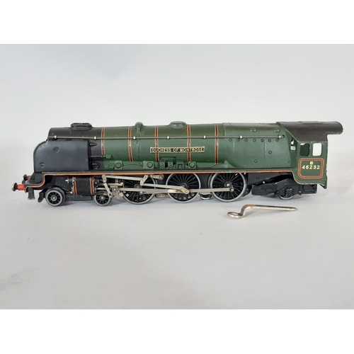 287 - Hornby Dublo Electric Train Set EDP12 'Duchess of Montrose' 4-6-2 (1954-58) which includes tender an... 