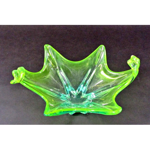 1130 - A Murano Art Glass green Splash vase, a vintage green glass vase with clear base, and a pale amber g... 