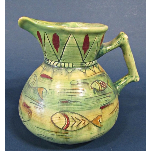 1091 - A Shorter Sons Sgraffito ware jug modelled by Mable Leigh showing fishes