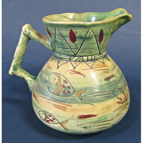 1091 - A Shorter Sons Sgraffito ware jug modelled by Mable Leigh showing fishes