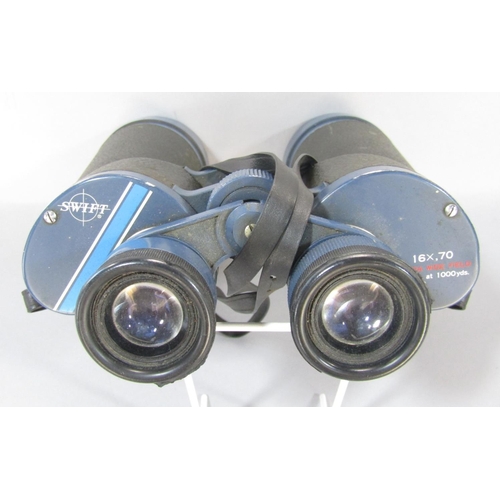 1488 - A pair Swift Extra Wide Field Binoculars 16 x 70 263ft at 1000yds, and a rifle telescopic sight made... 