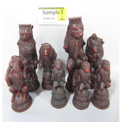 1504 - A Von Kaulbach, Reynard The Fox chess set with animals posing for King and Queen etc in red and whit... 